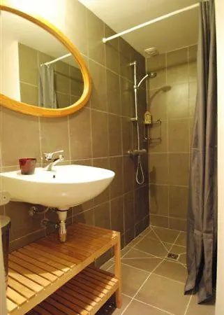 D'hotes N7 Couette-café 3*